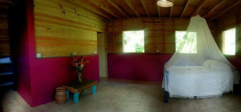 Marigot Roots Jungle Retreatヴィラ エクステリア 写真